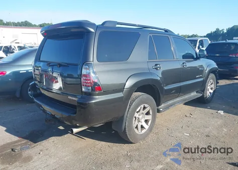 2006 Toyota 4Runner Limited V8 z USA, uszkodzony, nr VIN JTEBT17R768030595